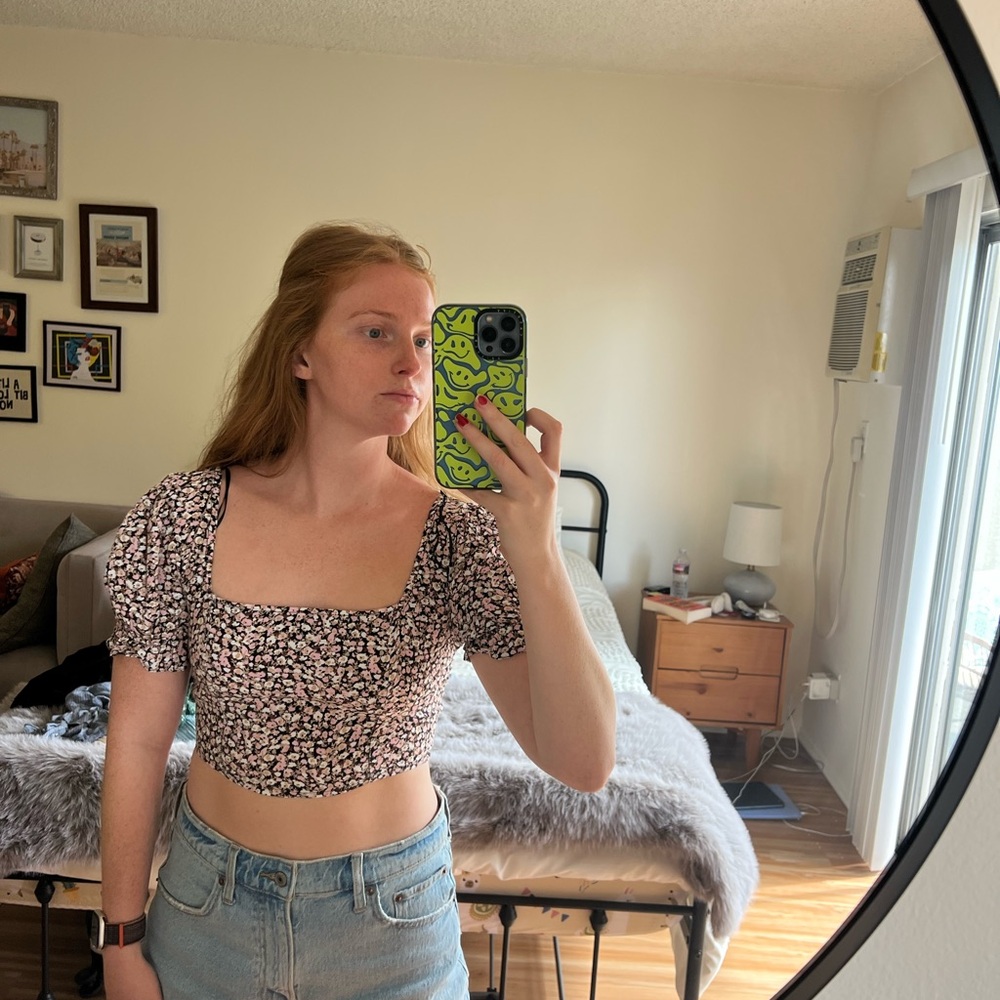 Floral Puff Sleeve Crop Top